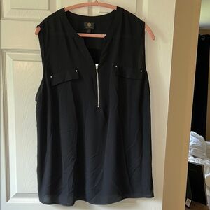 JM Collection Black Sleeveless Boxy Blouse with Zipper